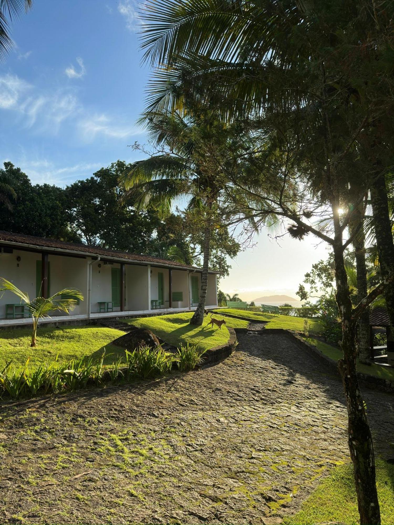 Ilhabela Chalés